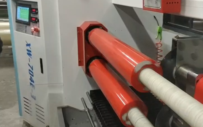 704E-3雙軸全自動(dòng)切臺(tái)-2